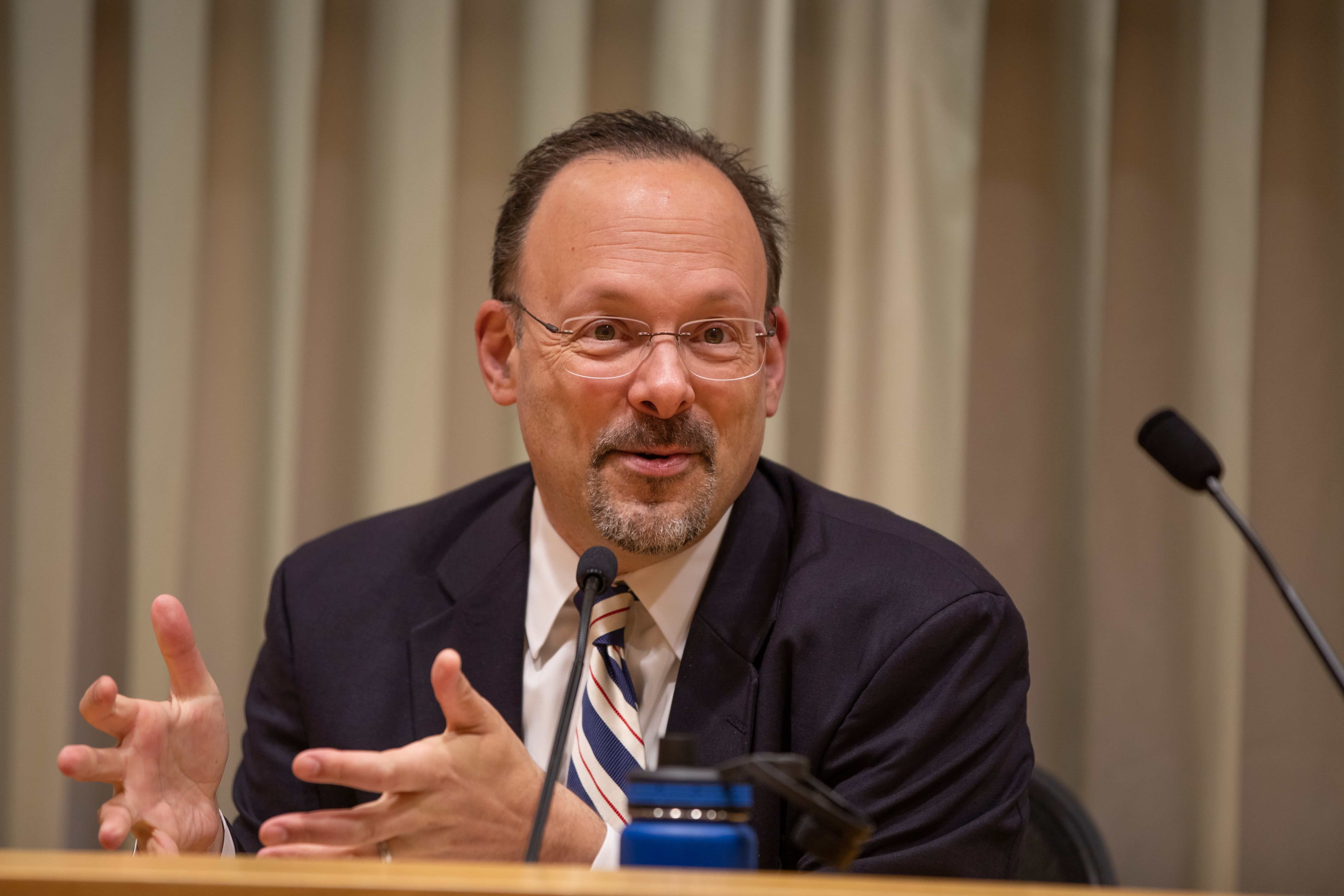 Jonathan Adler Coauthors Cover Story about Vaping School of Law